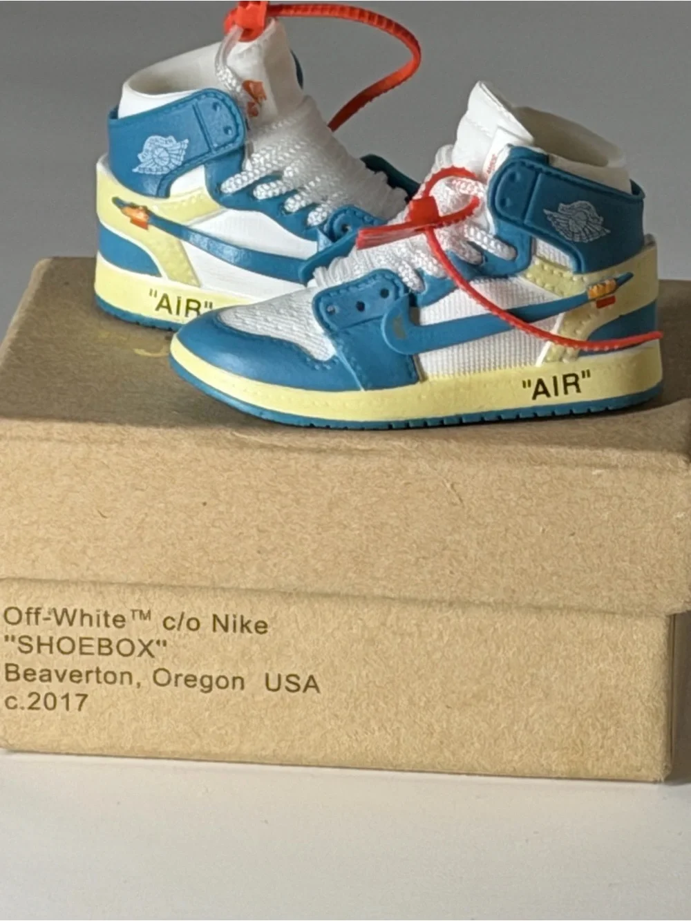 Off-White time some